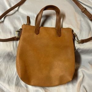 Antik Kraft Crossbody